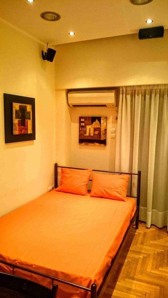 Lovely Apartment In Athens Center Luaran gambar