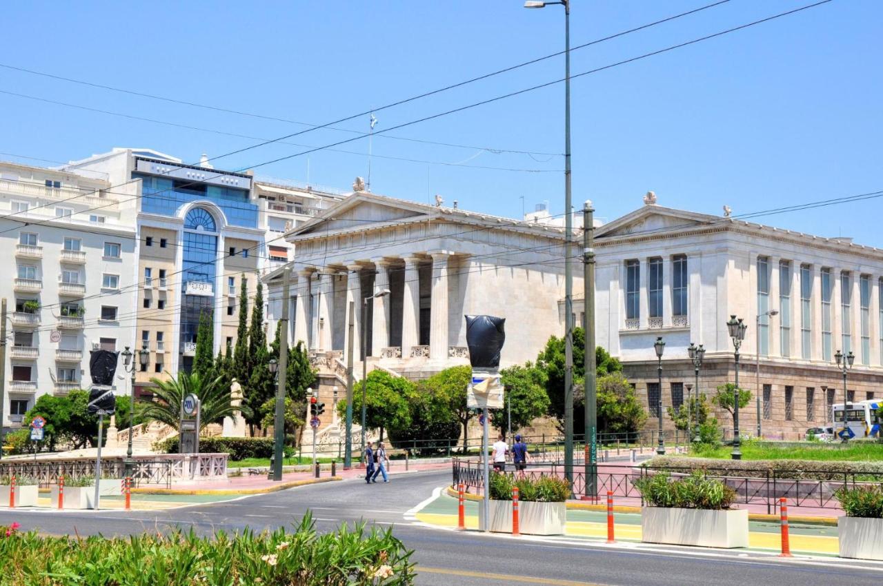 Lovely Apartment In Athens Center Luaran gambar