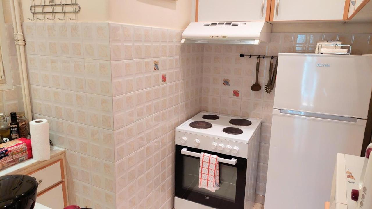 Lovely Apartment In Athens Center Luaran gambar