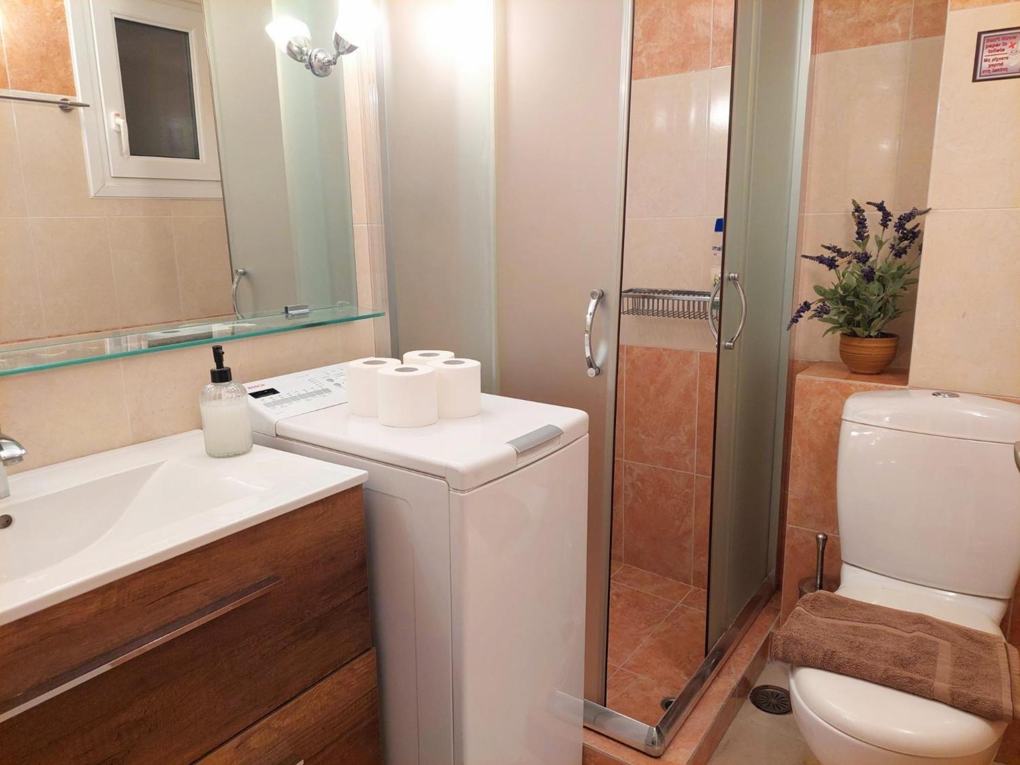 Lovely Apartment In Athens Center Luaran gambar