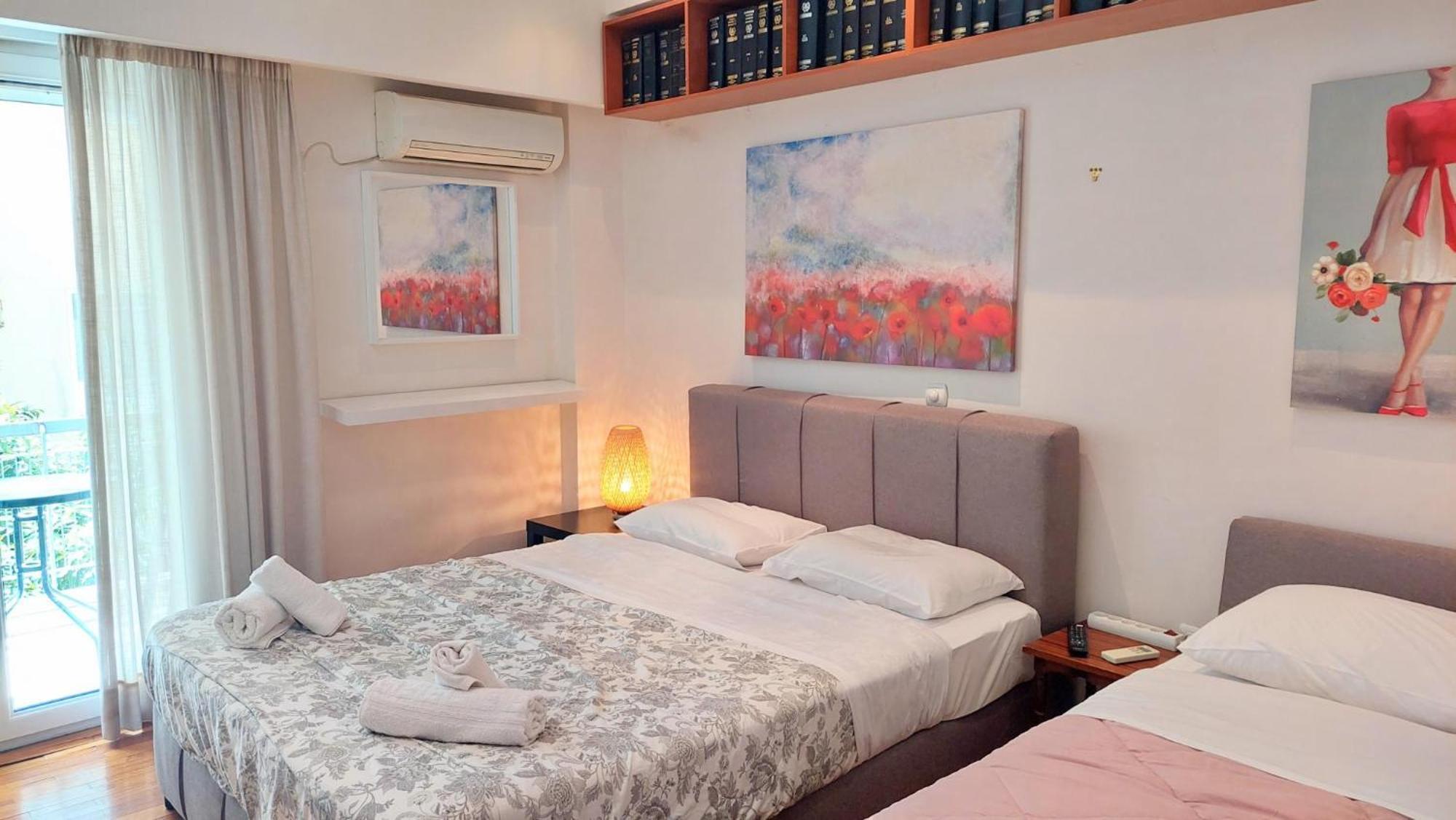 Lovely Apartment In Athens Center Luaran gambar