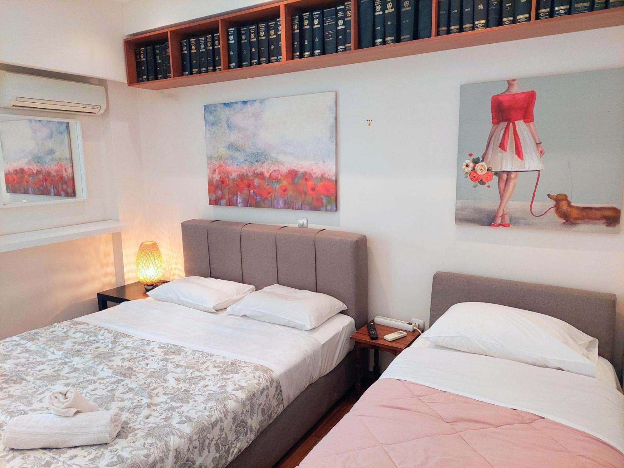 Lovely Apartment In Athens Center Luaran gambar